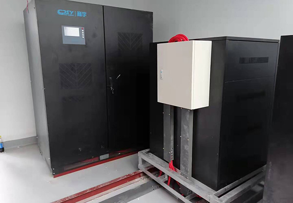 黃岡某縣人民醫(yī)院160KVA-UPS主機